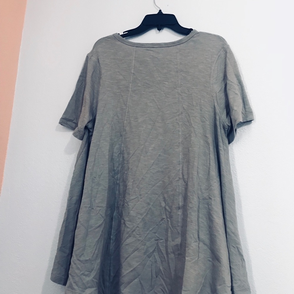 Blouse - Picture 2 of 2